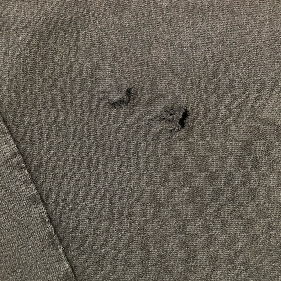 Vintage AC/DC Lightning Bolt Graphic Tshirt - Picture 7 of 10